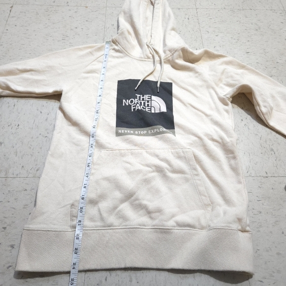 The North Face | Cream Sweatshirt pullover Hoodie - Picture 10 of 11